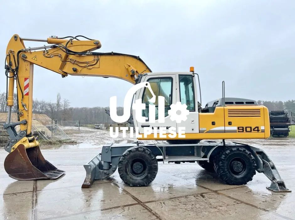 Dezmembrare Excavator Liebherr A904 A900 A914 A916 A918 + piese