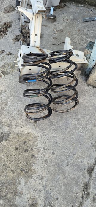 Пружина на камри 20