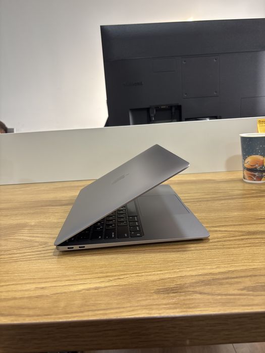 Macbook Air M1 , Narxini gaplashamiz , Tezro tel qlila