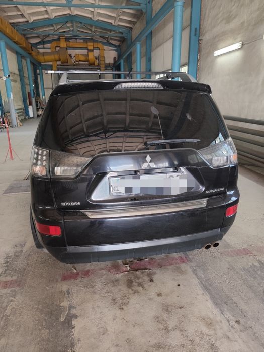 Продается мицубиси аутлендер хл 2  2008г,автомат