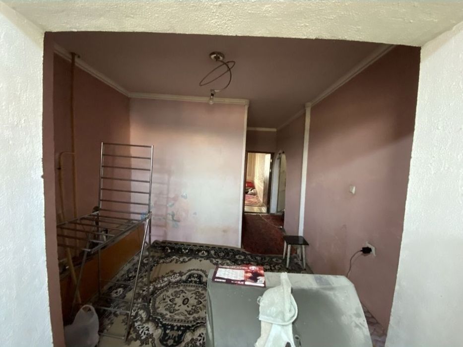 Юнусабад 19 квартал 2/5/5 (58²) продаётся квартира