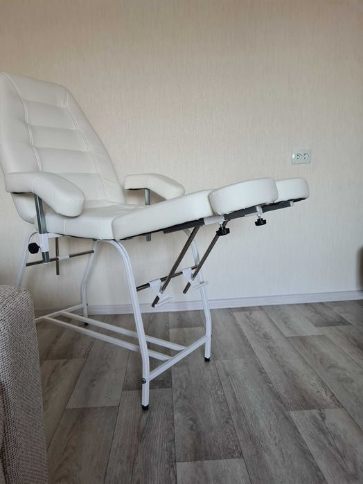 Кресло для педикюра