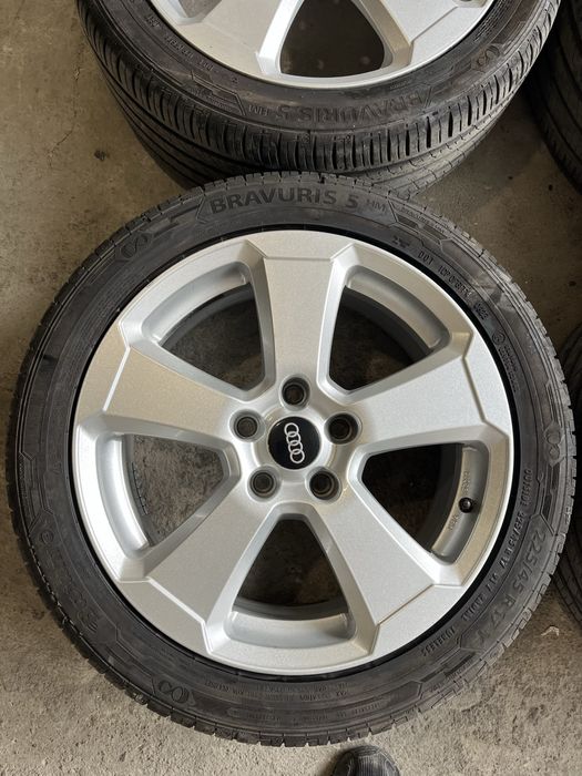Джанти с летни гуми 17 5x112 225/45/17 Audi Skoda VW