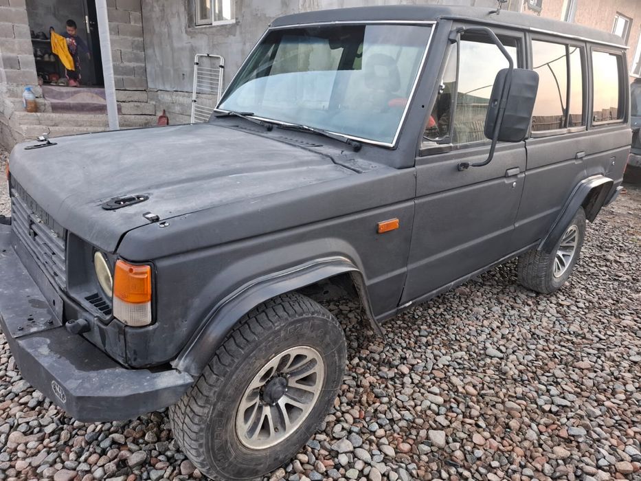 Продаю Паджеро 1 поколения