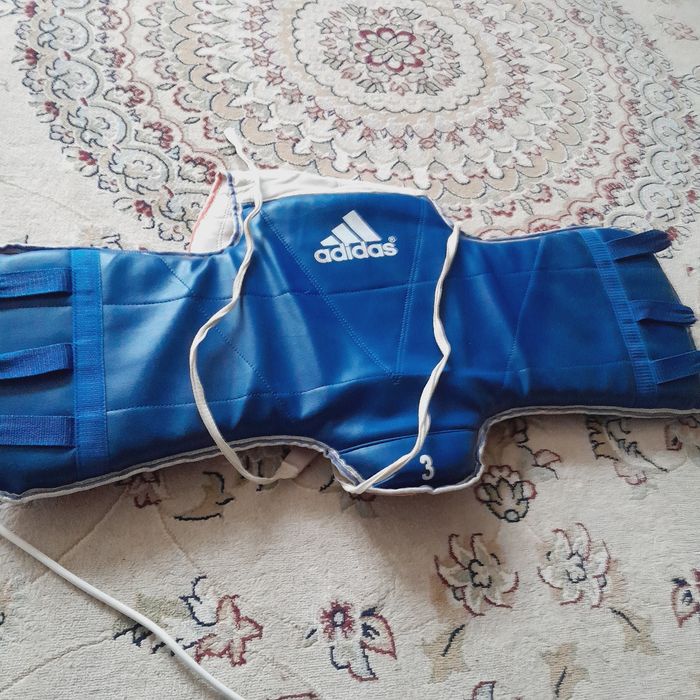 Продаётся Аратектор и Шитки