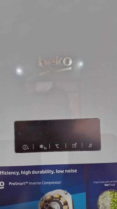 Чисто нов Вертикален Фризер BEKO-БЕКО 192 см 404 л AeroFlow™ No Frost