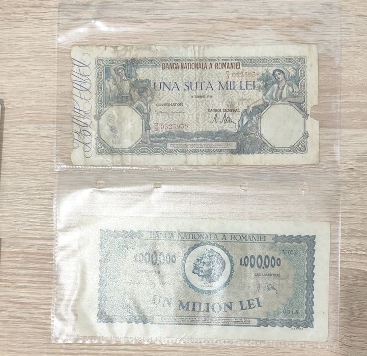 de vânzare , diverse bancnote.