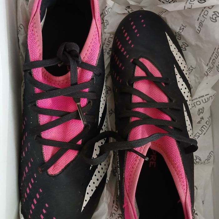 Адидас предатор бутсы 37 размер чуть маломерит