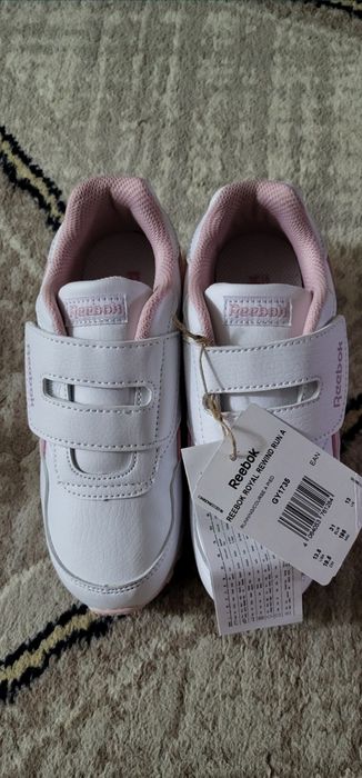 Детские кроссовки для девочки от Reebok размер 31