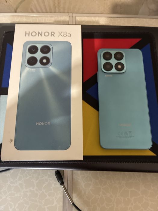 Продаю телефон . Состояние отличное царапин нет. Батарея 10 из 10