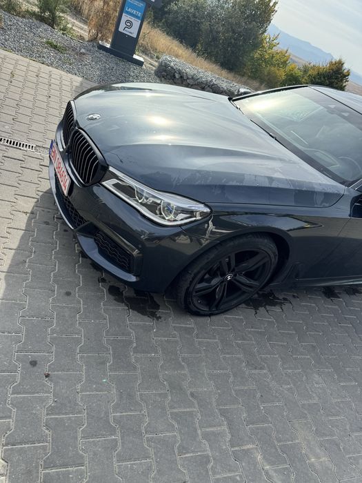 BMW Seria 7 2017 — imagine 3