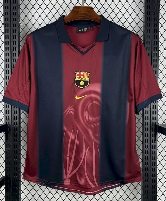 Футболни тениски /екипи