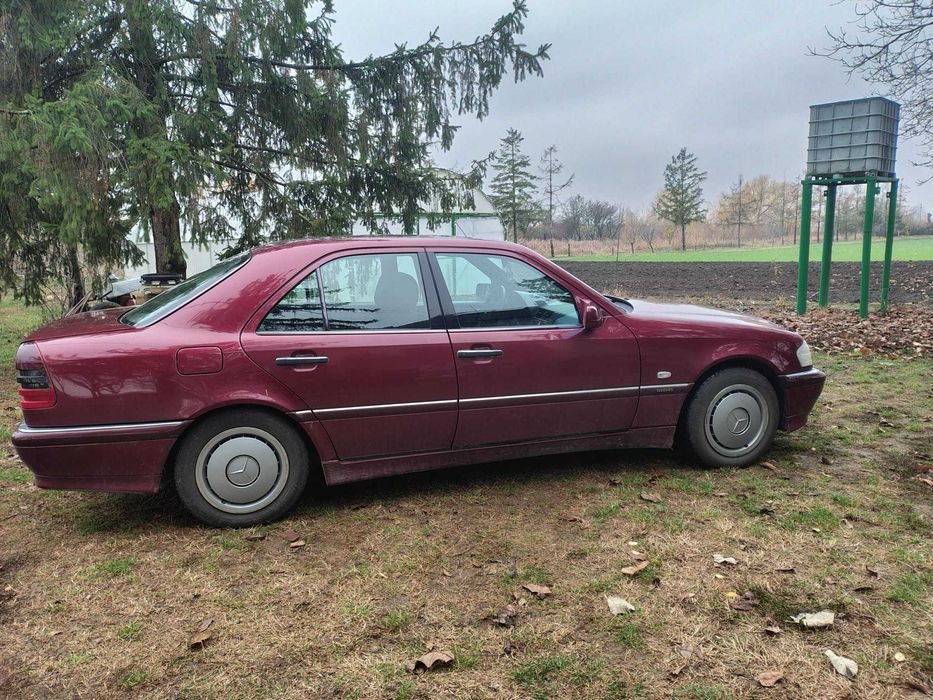 Vand Mercedes Elegance c220