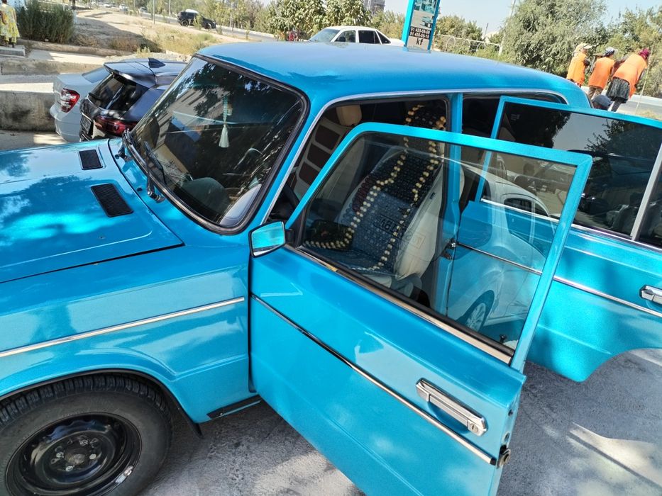 1985-йил машина сотилади