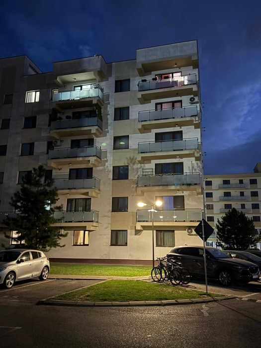 Apartament de închiriat