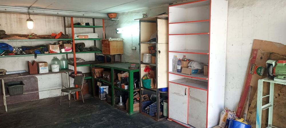 Продам гараж 1 общество