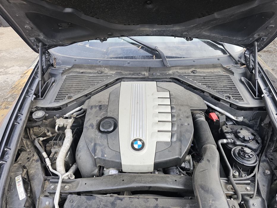 BMW X5 35D avariat