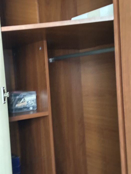 Продам шкаф - гардероб