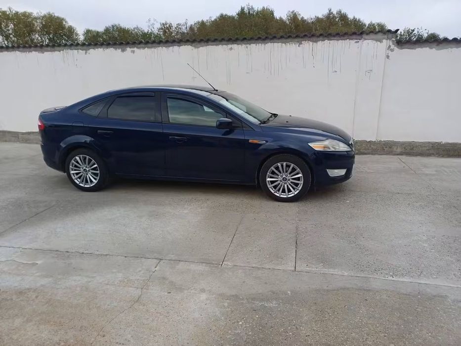 Ford Mondeo Mk4.
