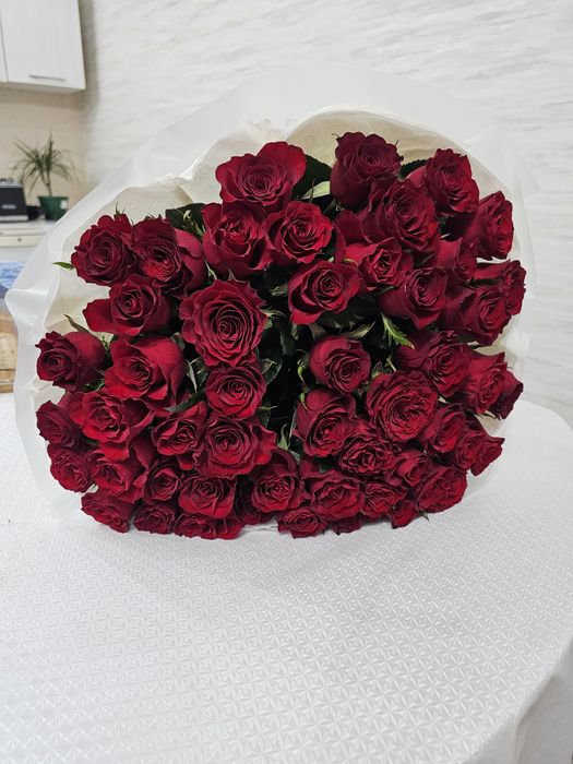Продам цветы 51 роз.