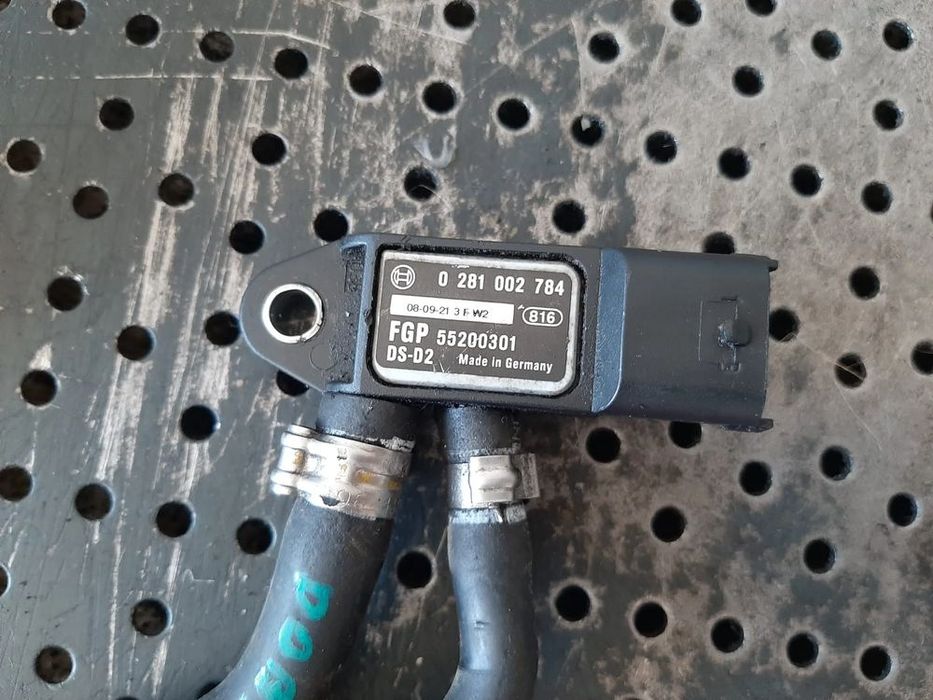 senzor presiune  1.6 d multijet 198a3000 fiat  doblo  0281002784