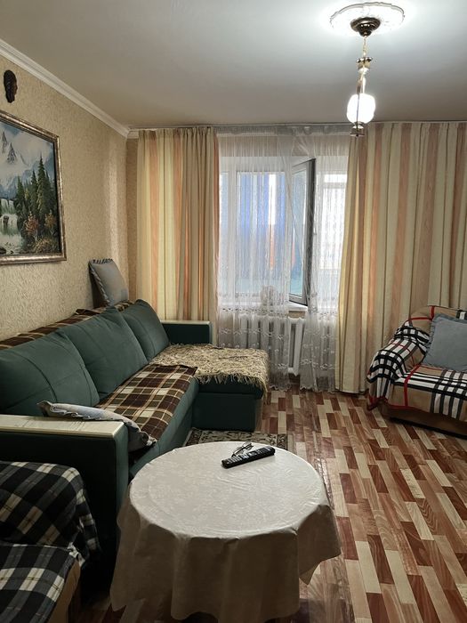 Продам 3 к кв в районе космоса