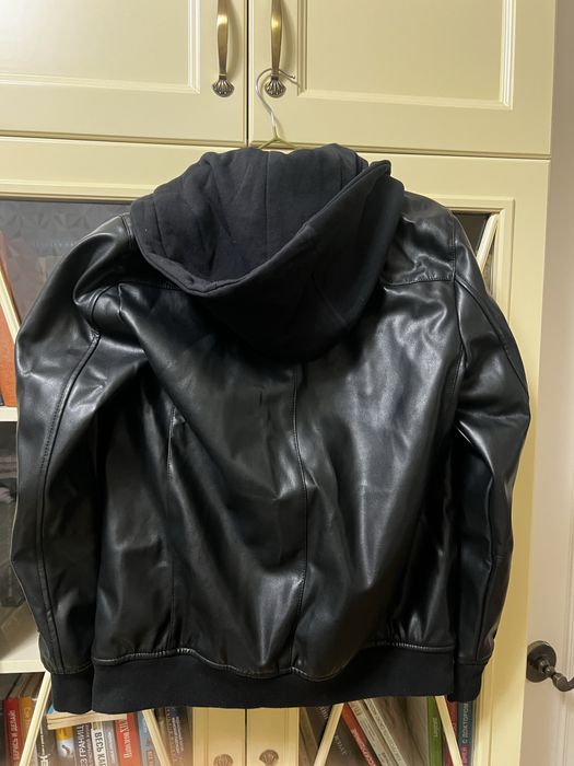 Кожаная куртка Zara