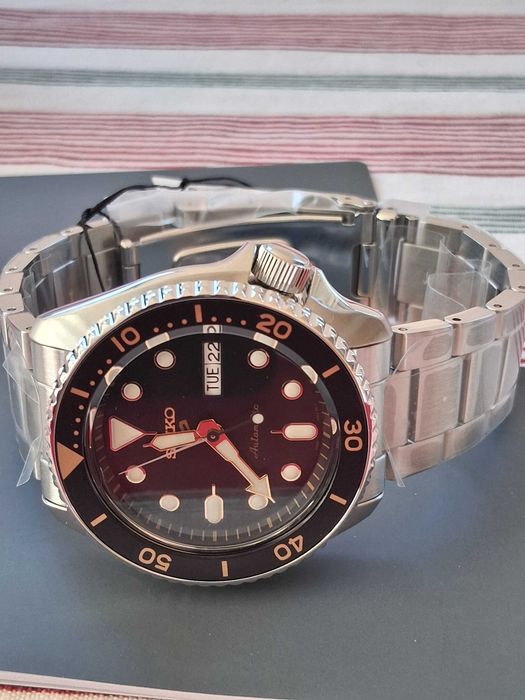 Seiko 5 Sports SRPD57K1