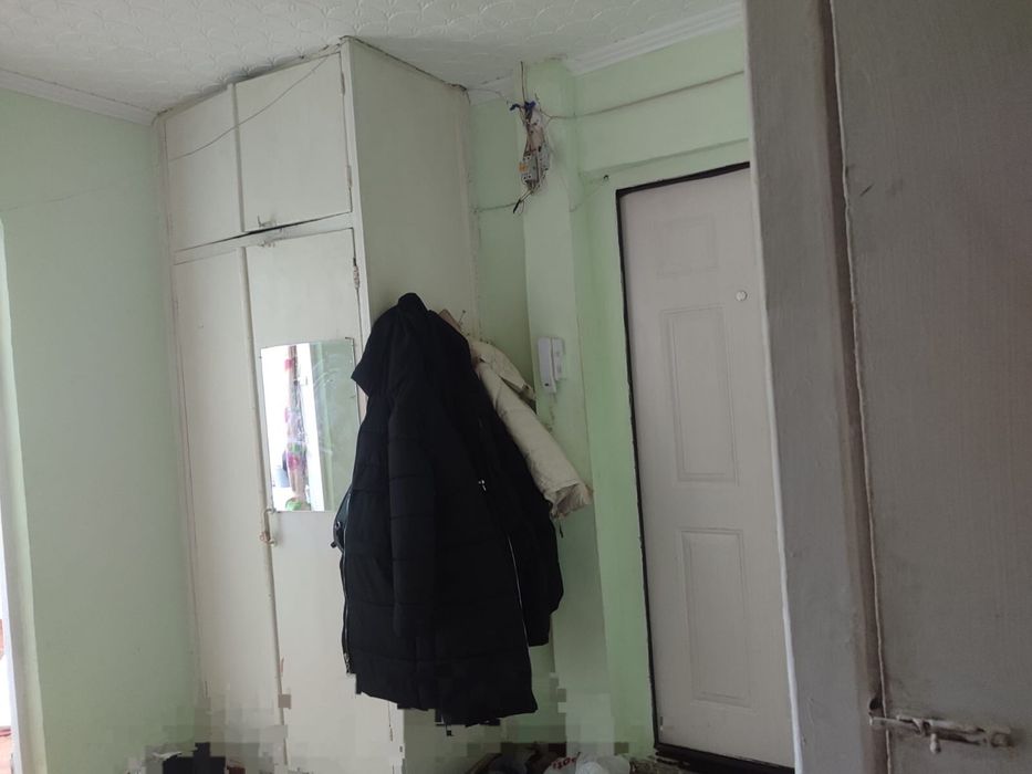 Продам 3 комнатный кварт.