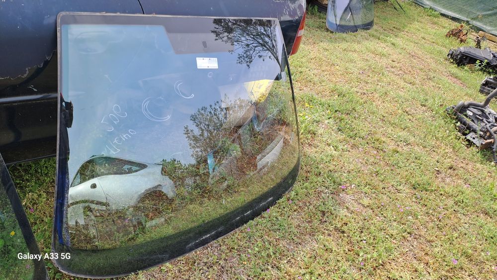 Предно (челно) стъкло за Peugeot 206 CC/ Пежо 206 ЦЦ 2000-2008