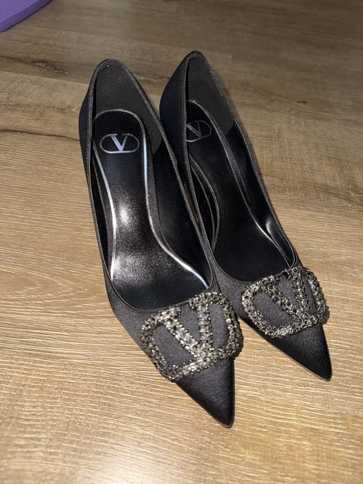 Продам туфли от Valentino
