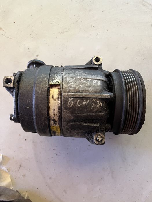 Компресор климатик Opel vectra b 1.6 1.8 2.0 i