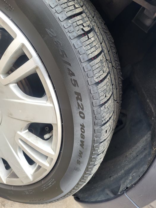 Пирелли  зимний 265,45,20