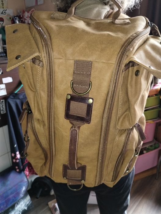 Голяма раница чанта