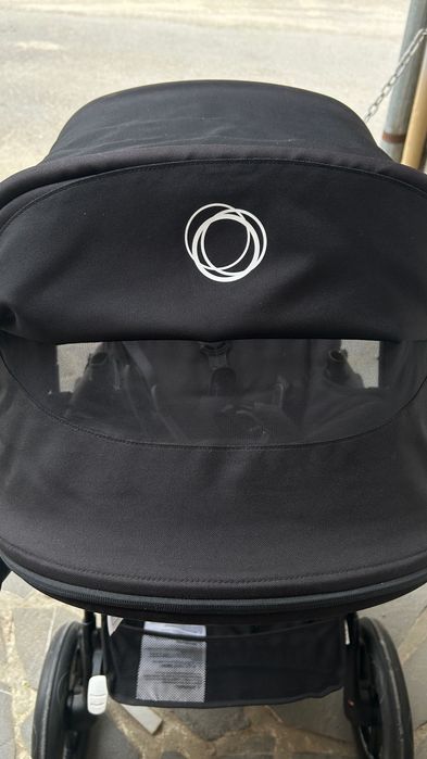 Carucior Bugaboo Fox2 cu toate accesoriile (landou, husa iarna etc)