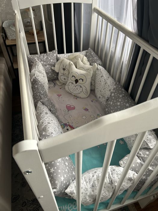 Детская кровать для ребенка