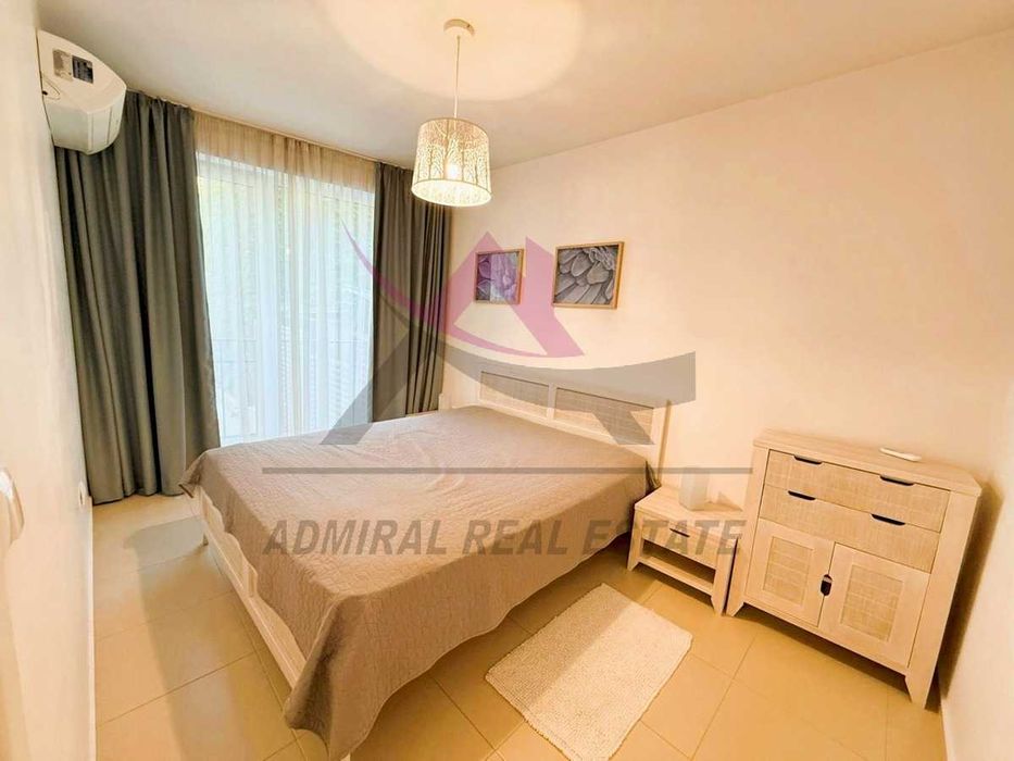 Дава се под наем Тристаен апартамент в Варна, Център - 95 кв.м за 1000 € - Снимка #3