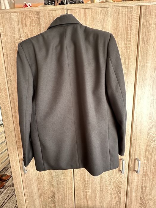 Costum băbarbătesc nou Marime 50.