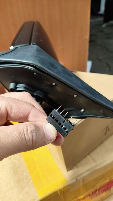 Мерс боковое зеркало 124,190,202