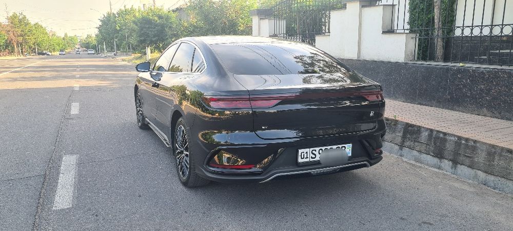 BYD HAN 506,  2024 -йил, краска тоза, 49 000 км юрган, 4 та янги балон
