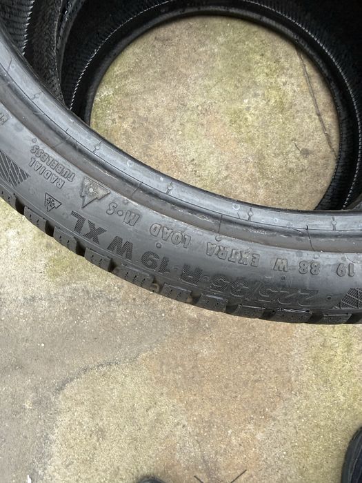 Anvelope iarna Continental 225/35/19 2 buc DOT 4119