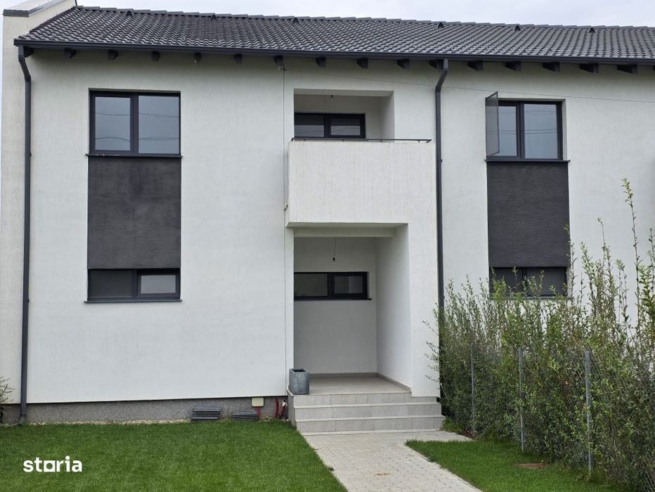 Casa tip duplex cu 4 camere, teren 275mp, Bod