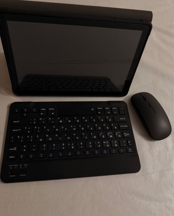 Продам планшет 17 pro max