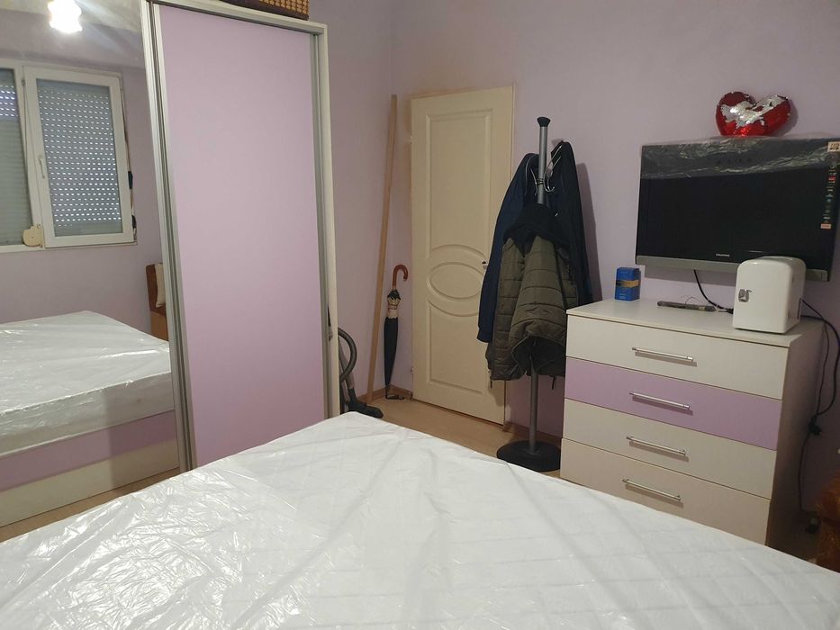 2ст+к,67 кв.м.,ет.6,ремонтиран,кв.Изток-долу