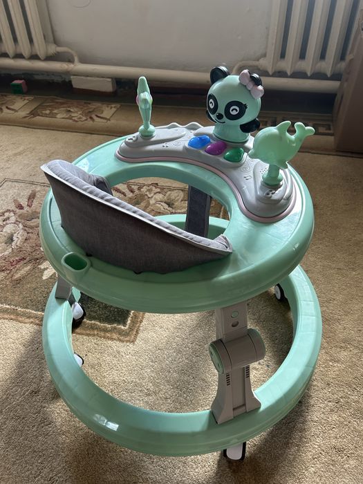 Продам ходунки детские