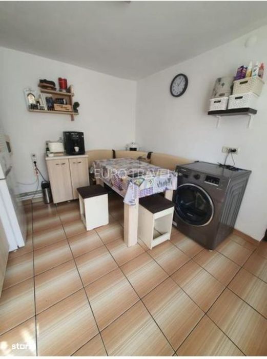 Casa la cheie 3 camere decomandate, zona Medeea