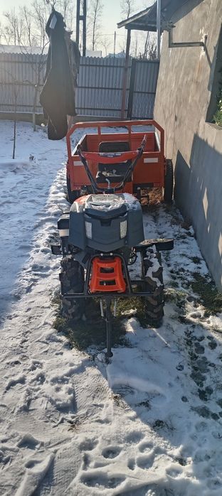 Vind motocultor cu remorca nou