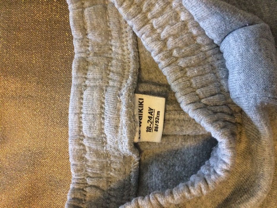 Анцунг долнище;Ватиран комплект на Уайкики;панталон H&M(тънък)