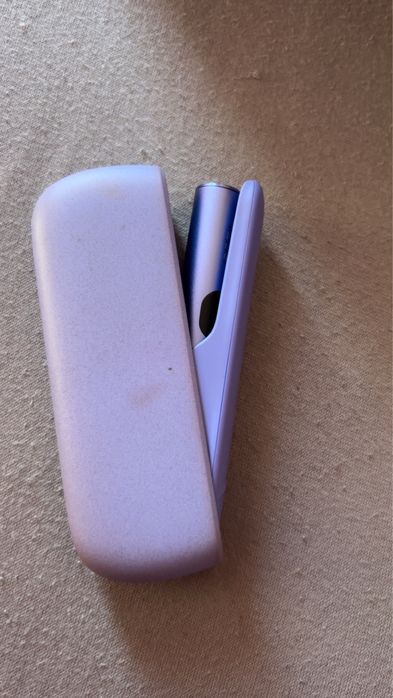 IQOS ILUMA – mov/lila