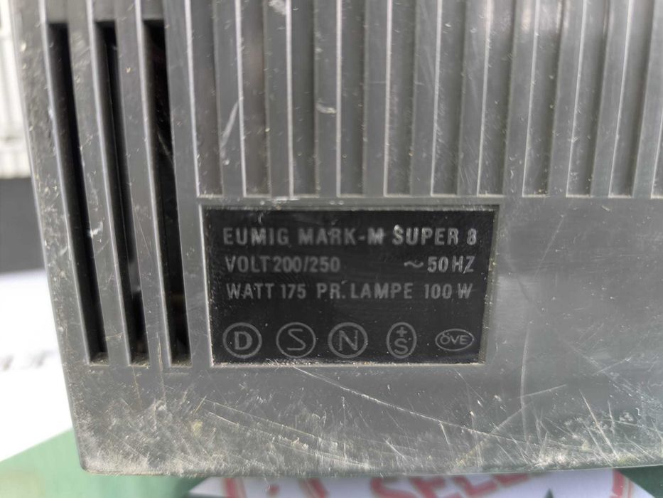 Videoproiector Eumig Super 8